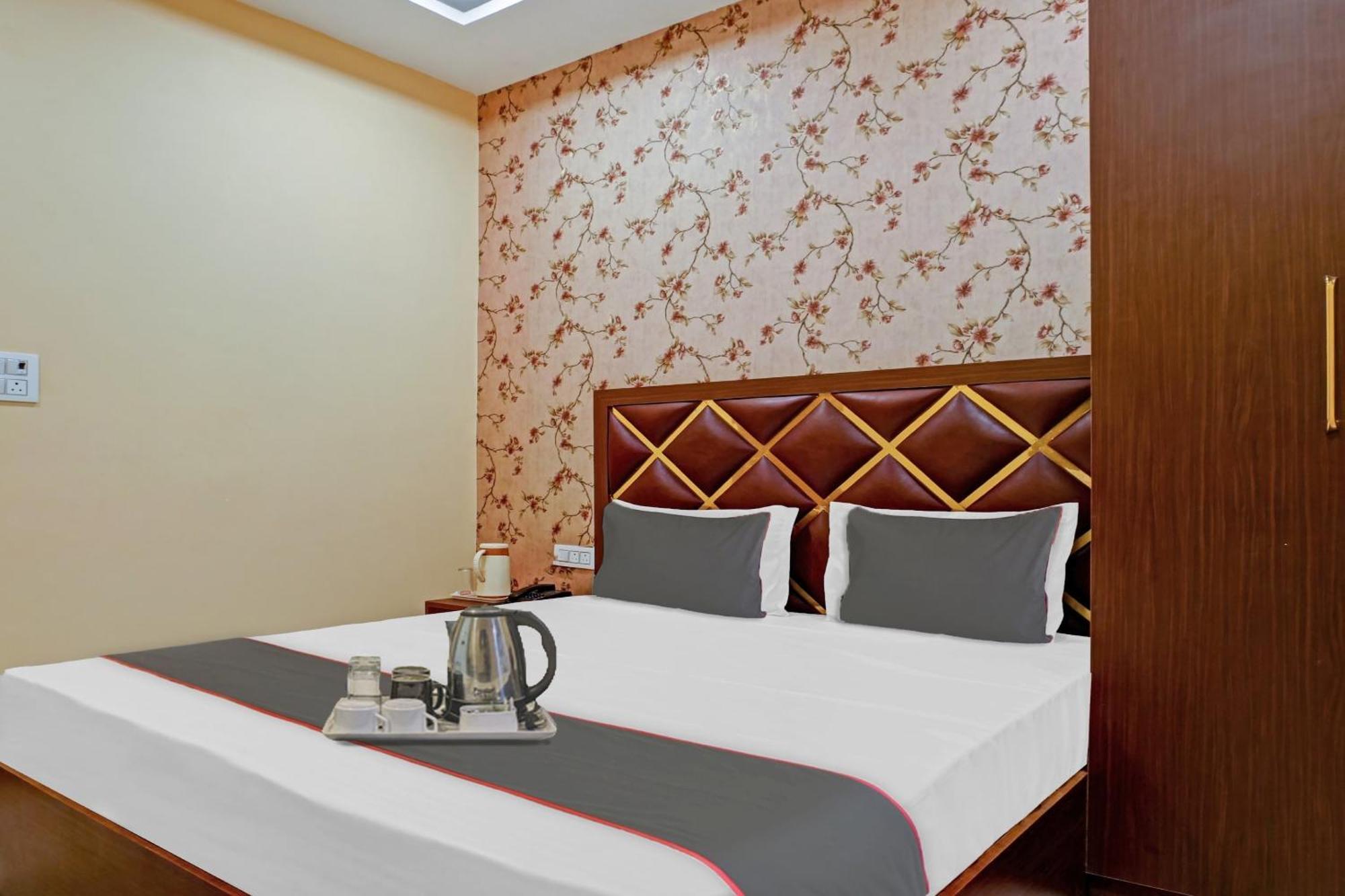 Hotel O Blue Diamond Allāhābād Junction 외부 사진