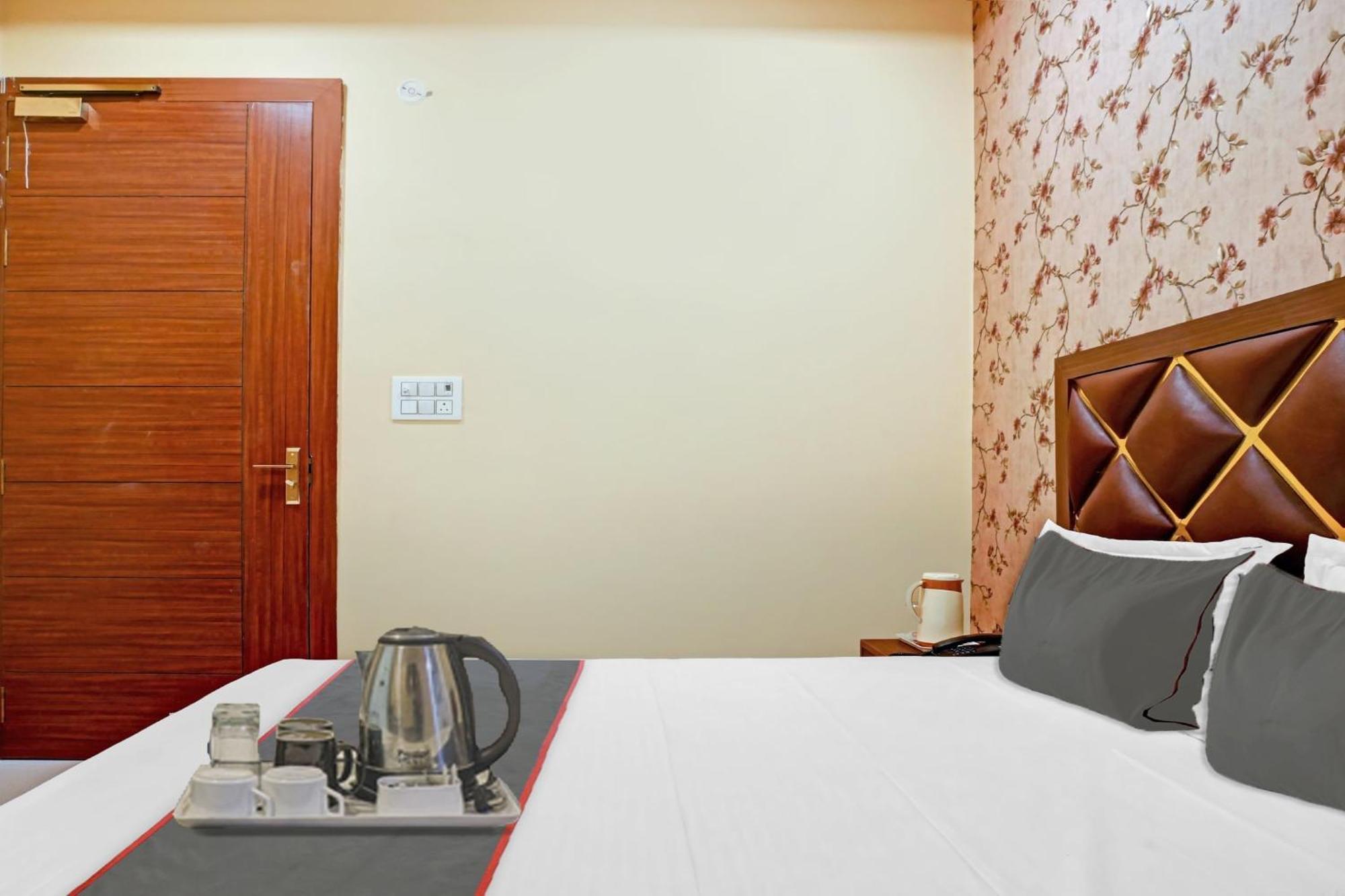 Hotel O Blue Diamond Allāhābād Junction 외부 사진