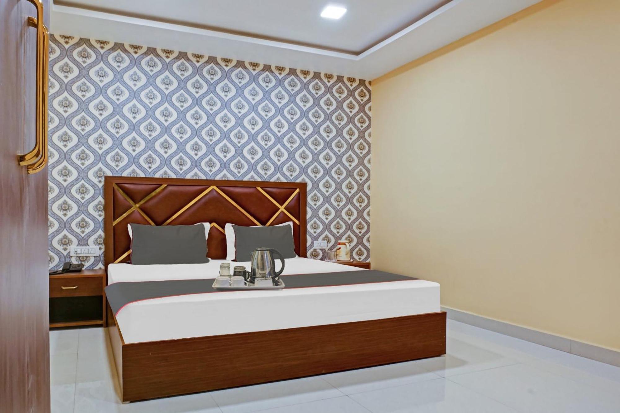 Hotel O Blue Diamond Allāhābād Junction 외부 사진
